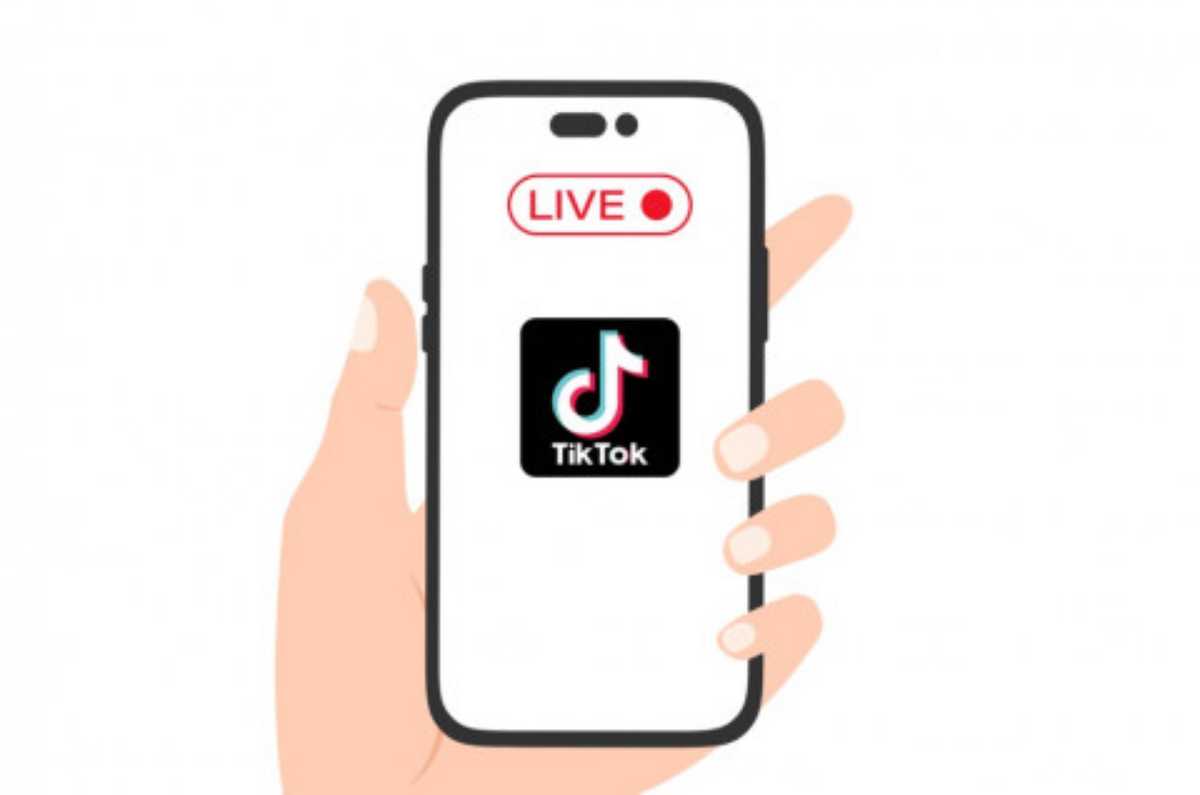 Cara Live di TikTok Iphone
